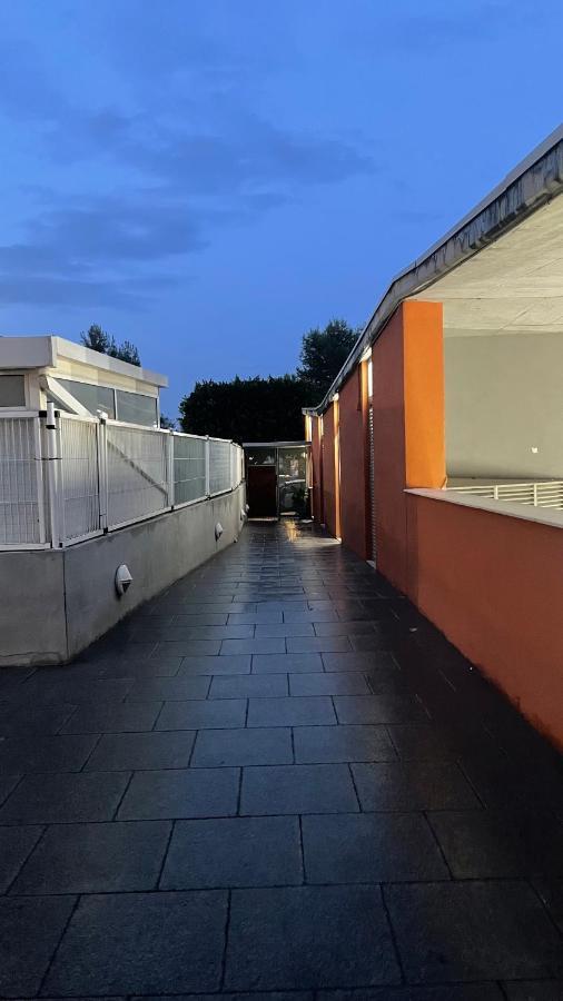 Work And Rest Away From Apartment Paterna