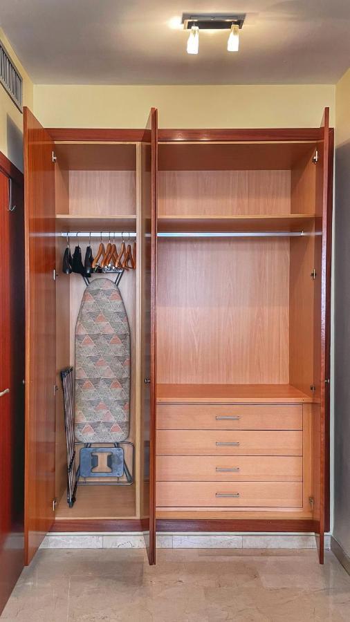 Apartment Work And Rest Away From Paterna